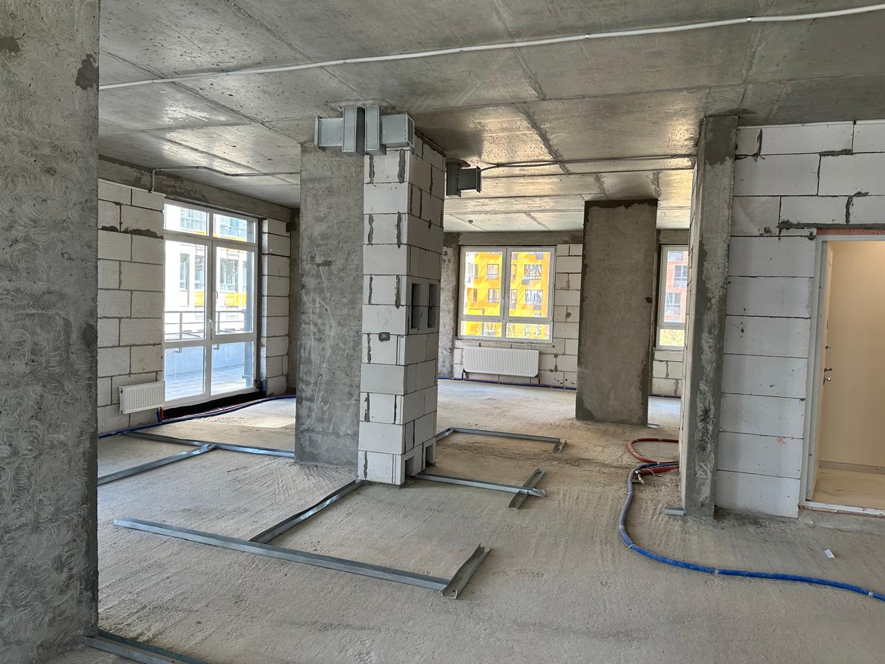 4 комн. квартира, 129.3 м², 2 этаж  (из 14)