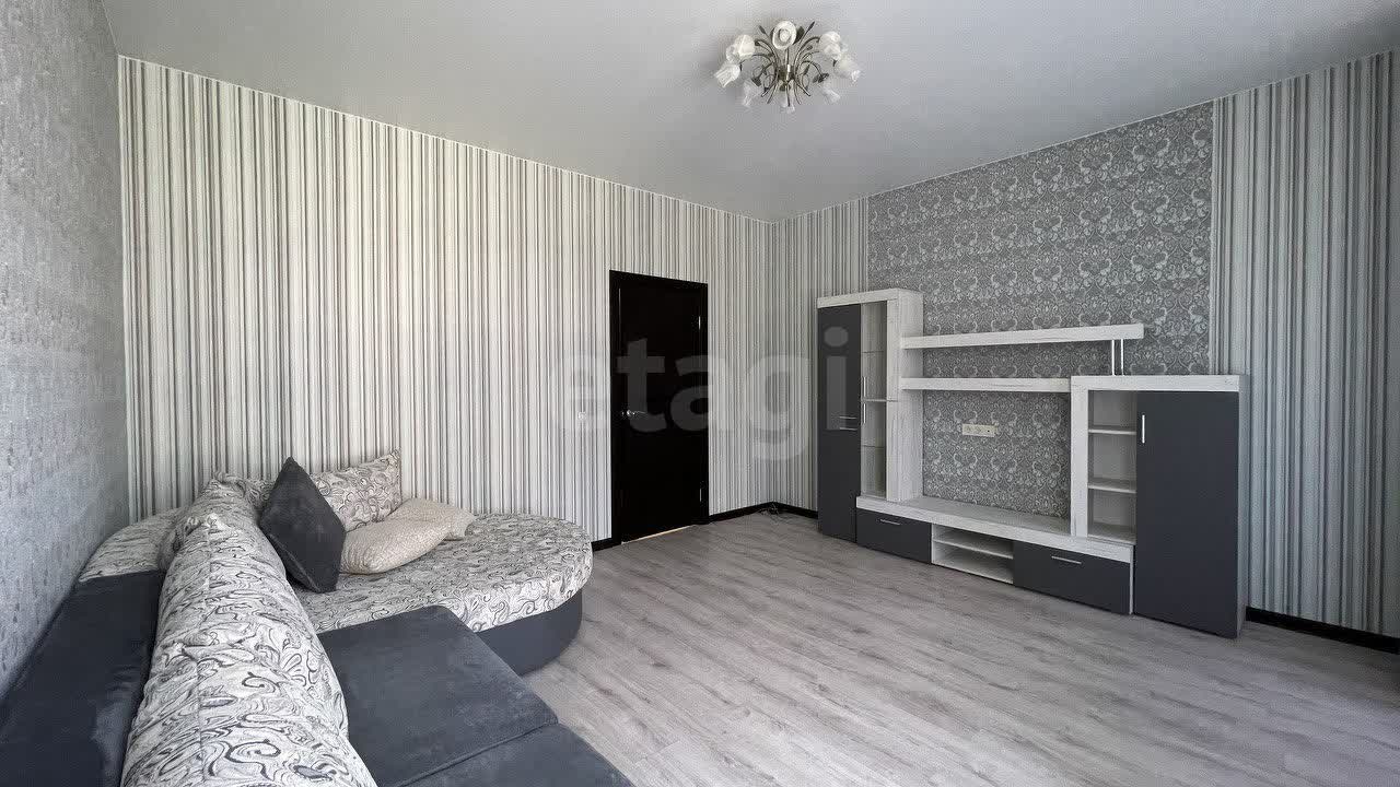 2 комн. квартира, 54.4 м², 4 этаж 