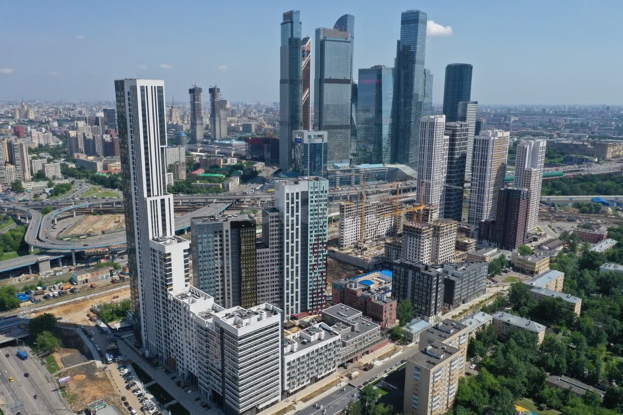 3 комн. квартира, 80.3 м², 22 этаж 