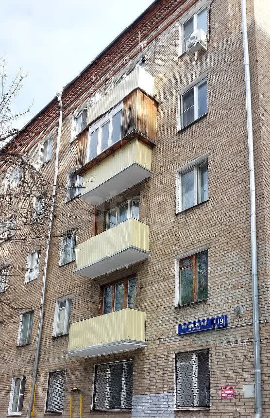 2 комн. квартира, 43.2 м², 2 этаж 