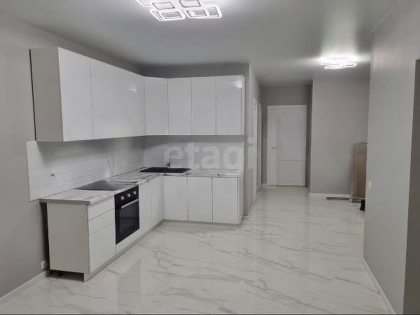 2 комн. квартира, 60.6 м², 14 этаж 