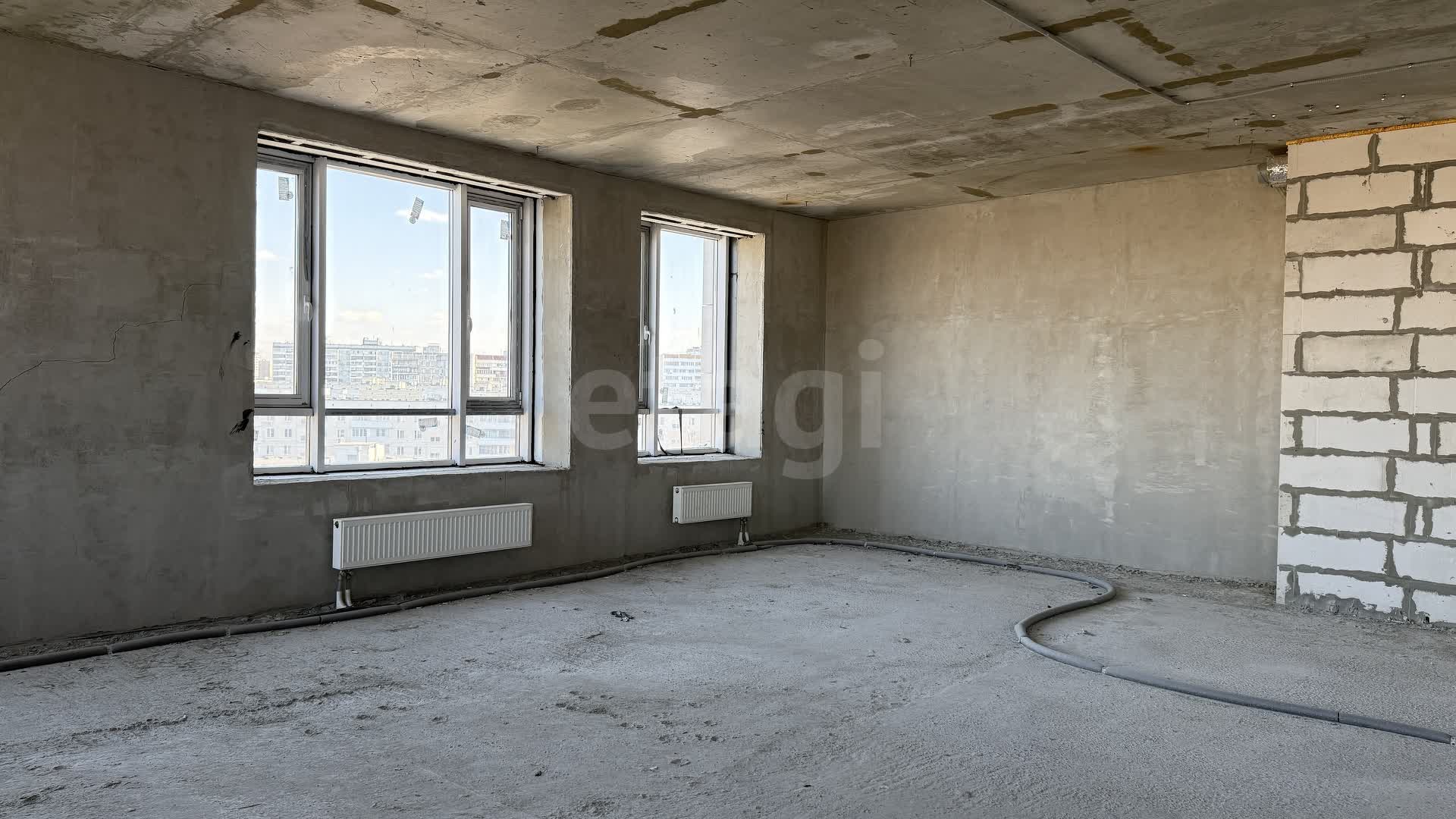3 комн. квартира, 90.2 м², 13 этаж 