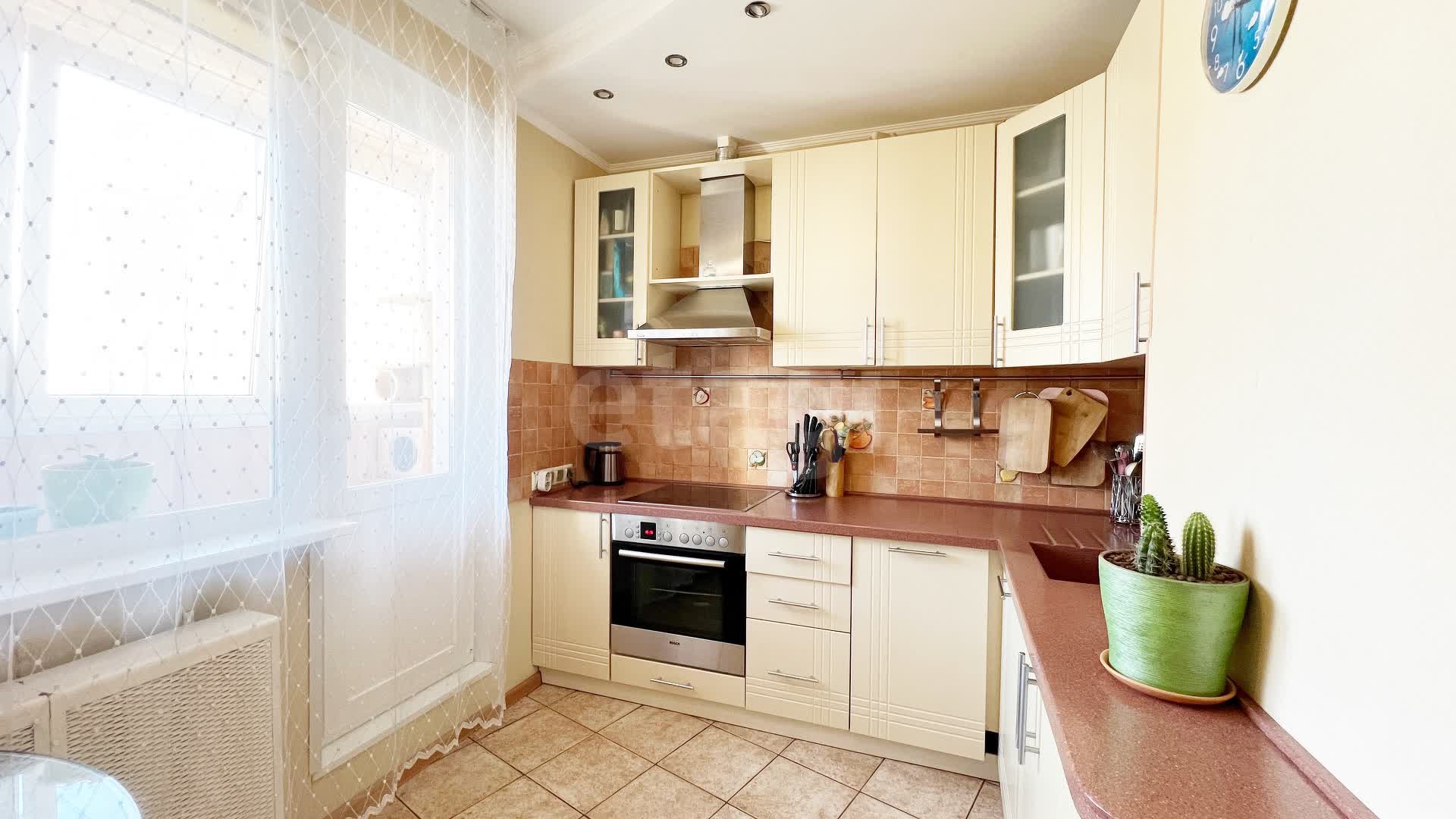 2 комн. квартира, 54 м², 11 этаж 