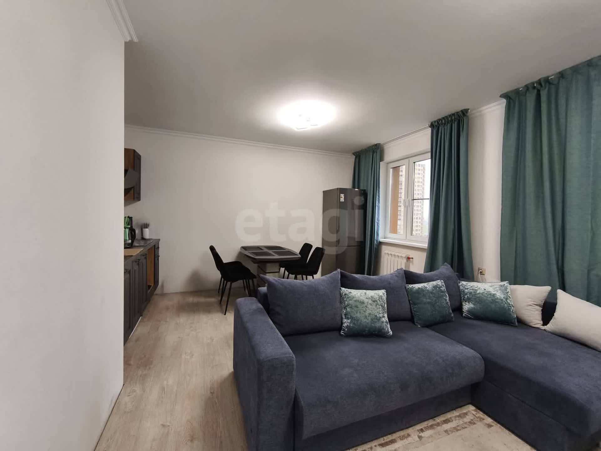 3 комн. квартира, 65.2 м², 12 этаж 