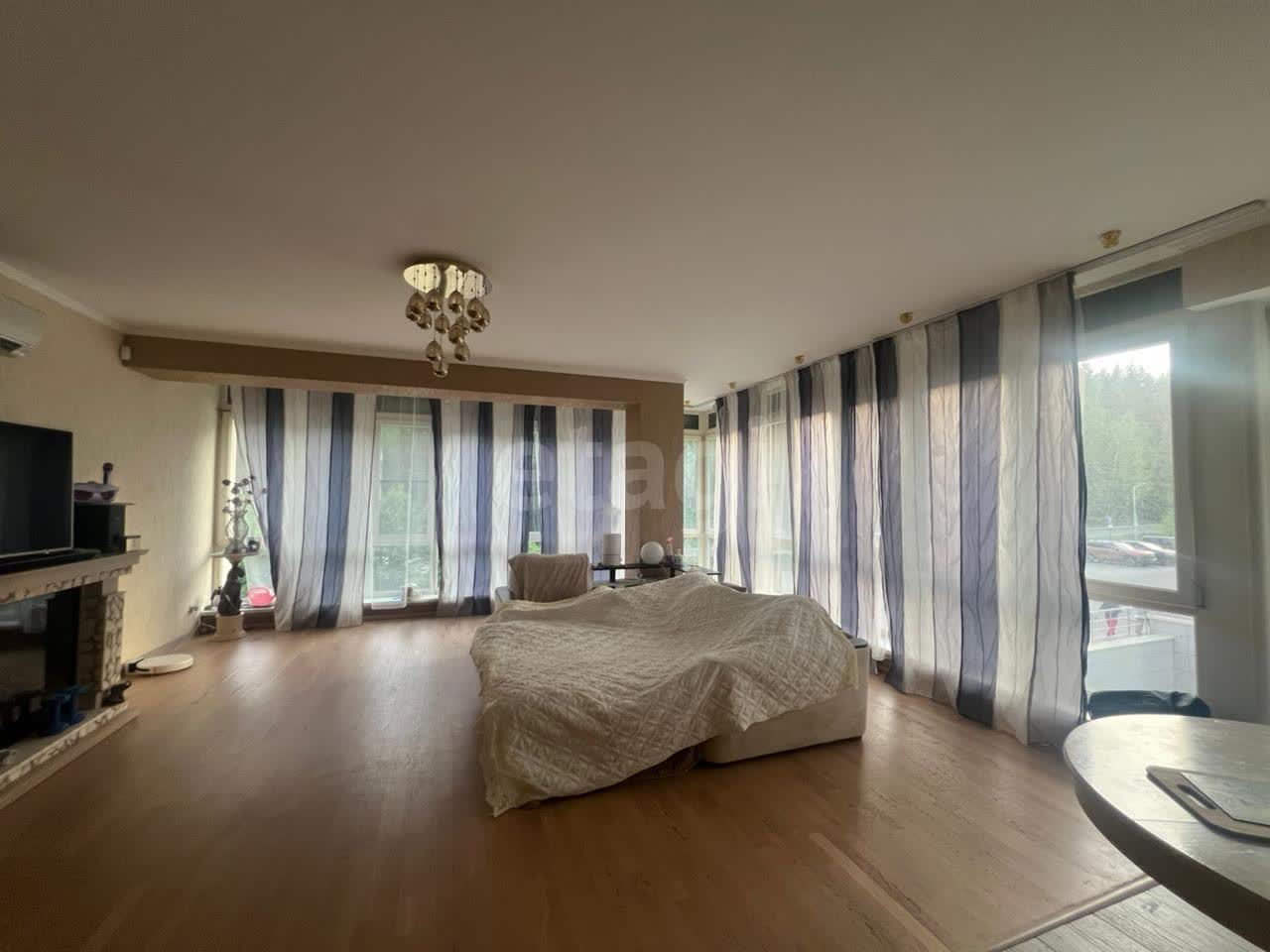 2 комн. квартира, 91.2 м², 2 этаж 