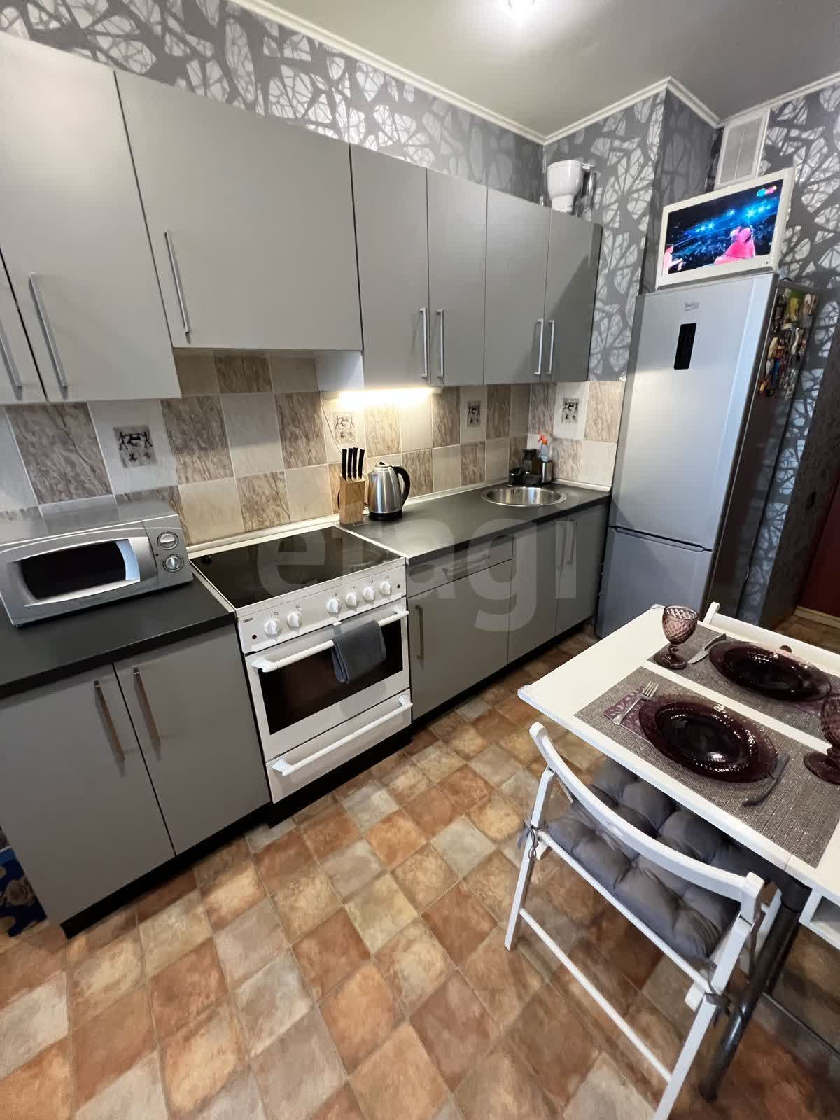 1 комн. квартира, 43 м², 13 этаж 