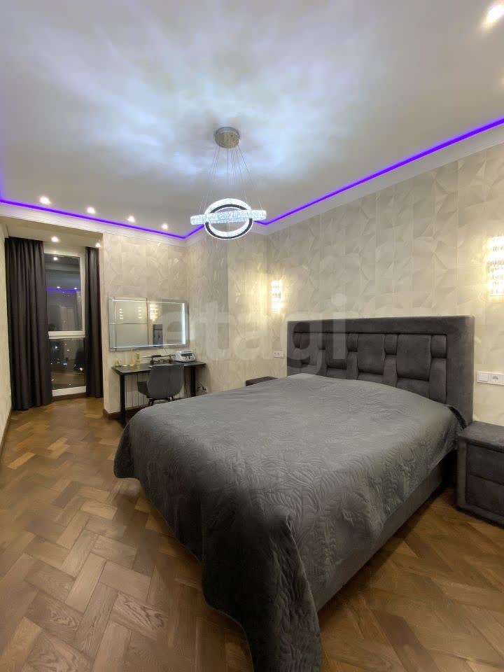 4 комн. квартира, 168 м², 9 этаж 