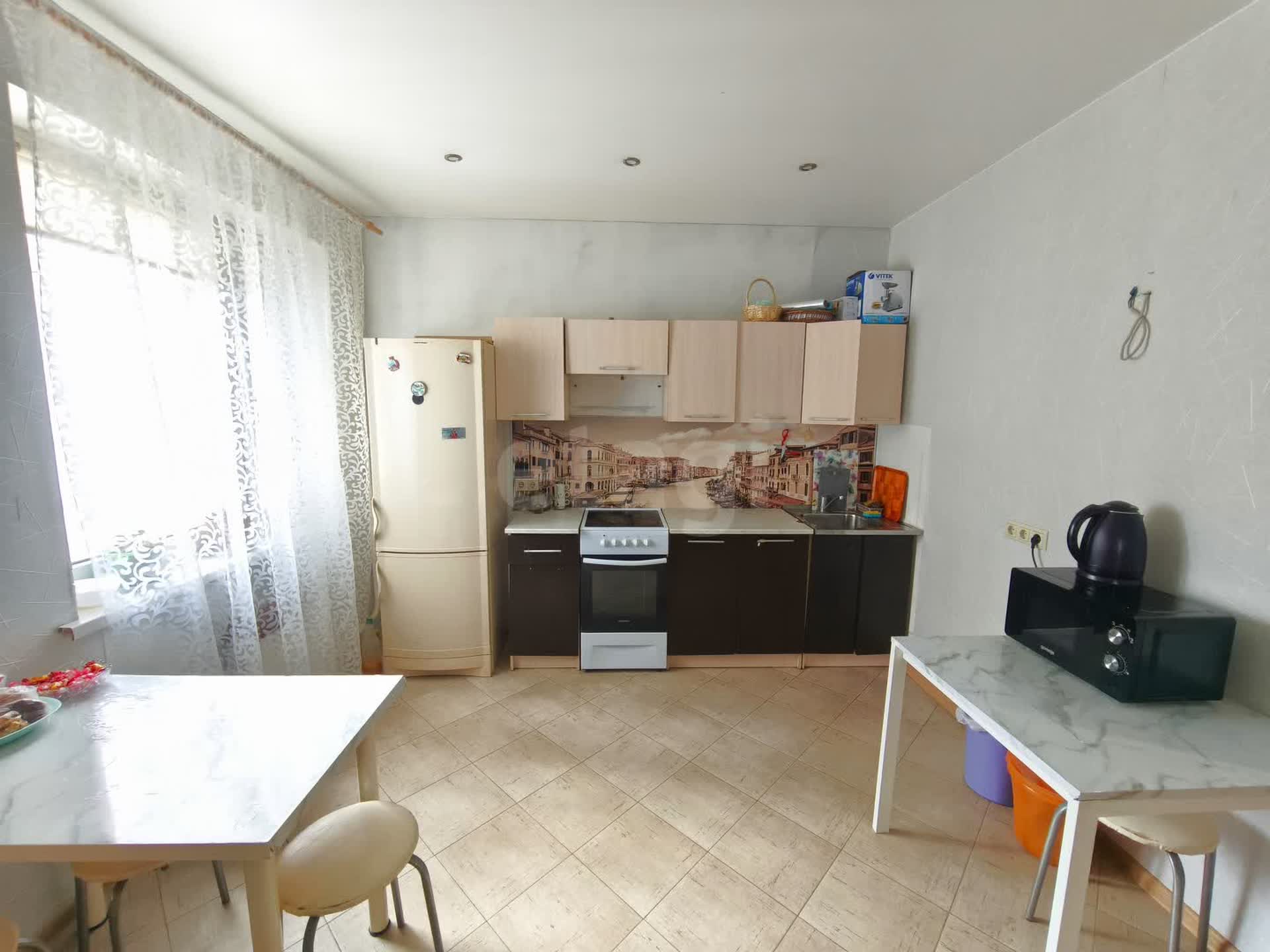 3 комн. квартира, 83.8 м², 10 этаж 