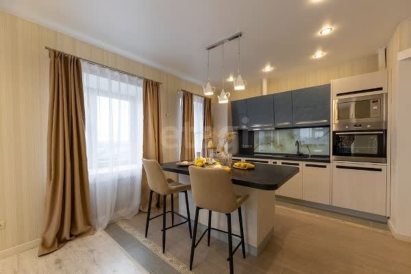 2 комн. квартира, 45.6 м², 15 этаж 