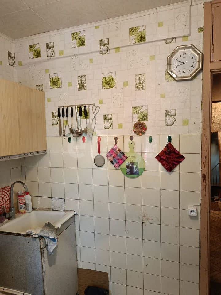 3 комн. квартира, 48.8 м², 1 этаж 