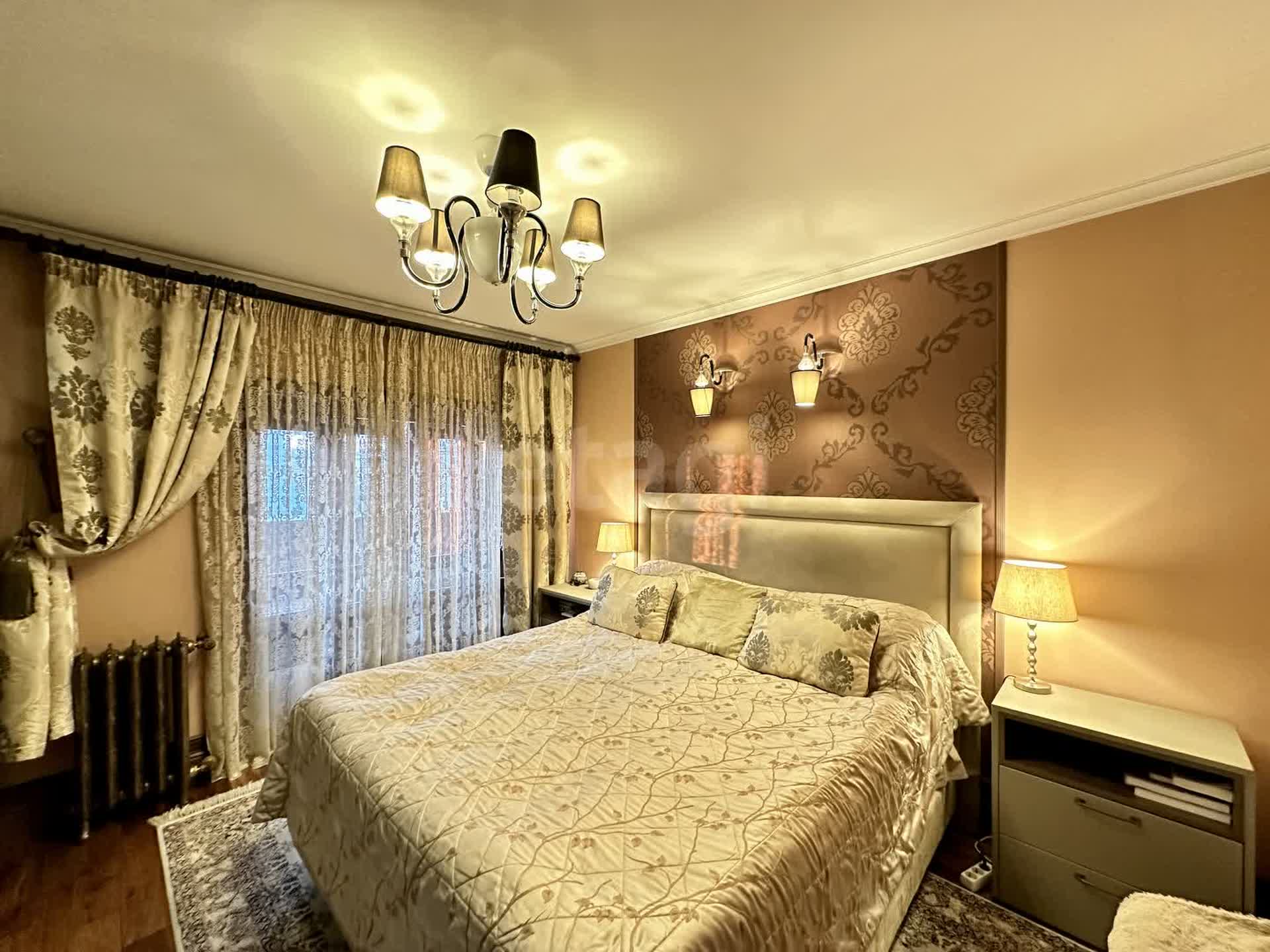 3 комн. квартира, 70 м², 10 этаж 