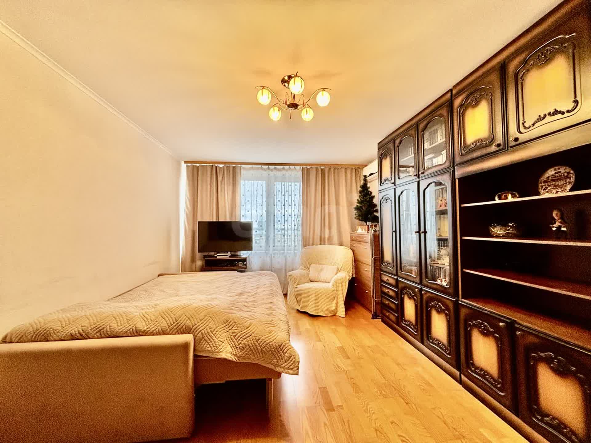 3 комн. квартира, 64.9 м², 13 этаж 