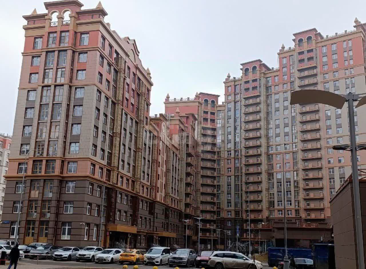 1 комн. квартира, 37 м², 18 этаж 