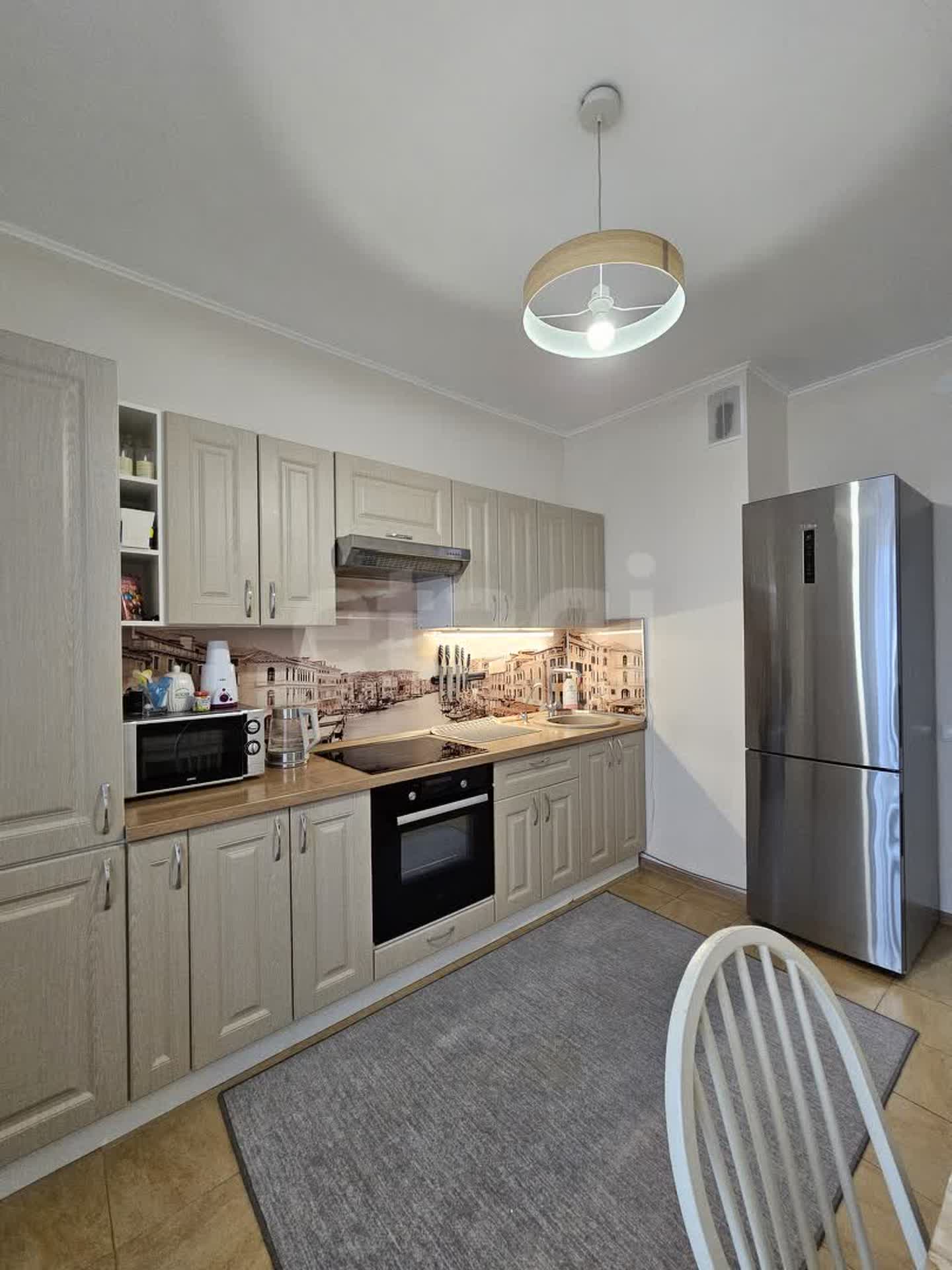 2 комн. квартира, 55.5 м², 15 этаж 