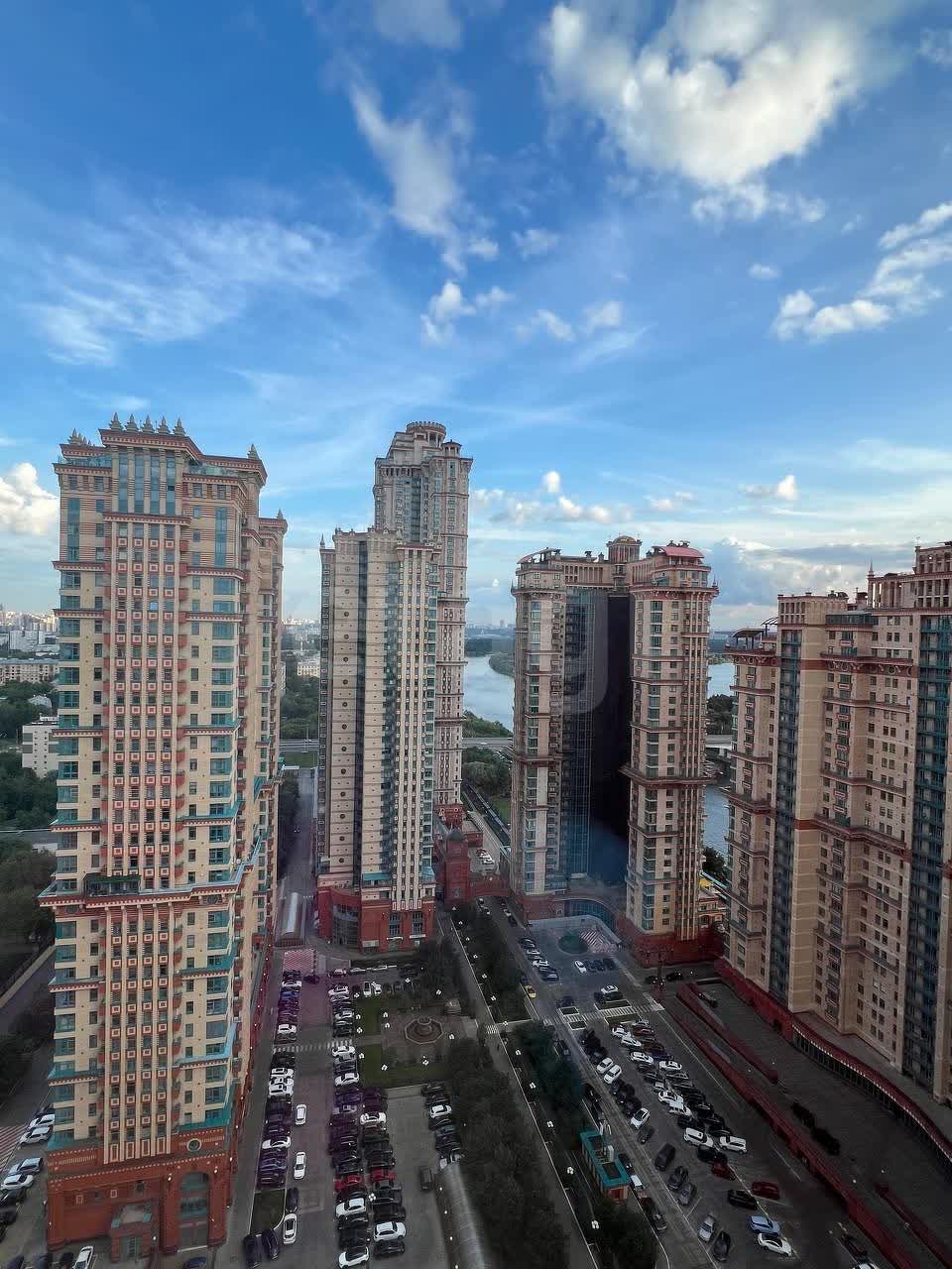 3 комн. квартира, 125 м², 26 этаж 