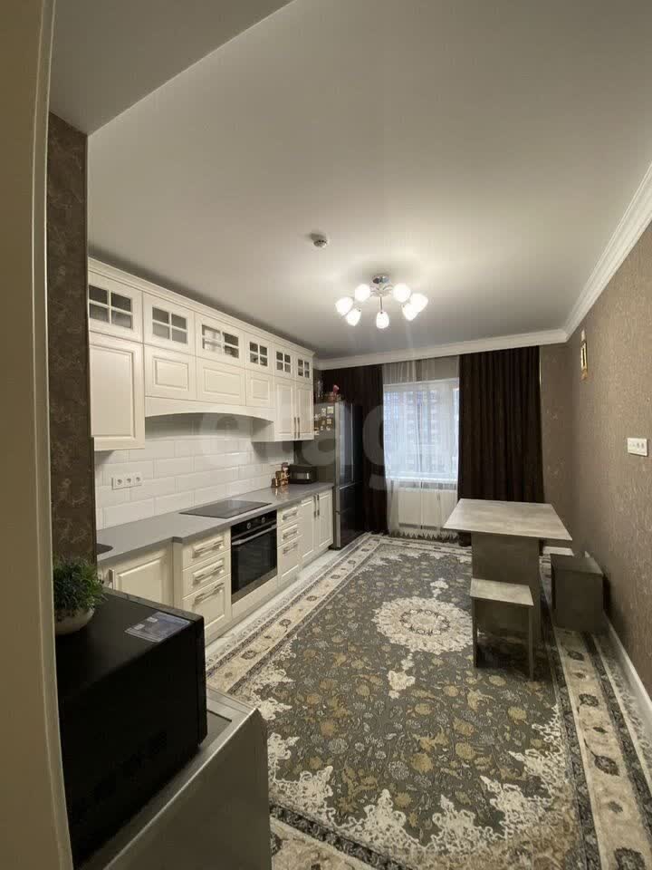 3 комн. квартира, 77.8 м², 9 этаж 